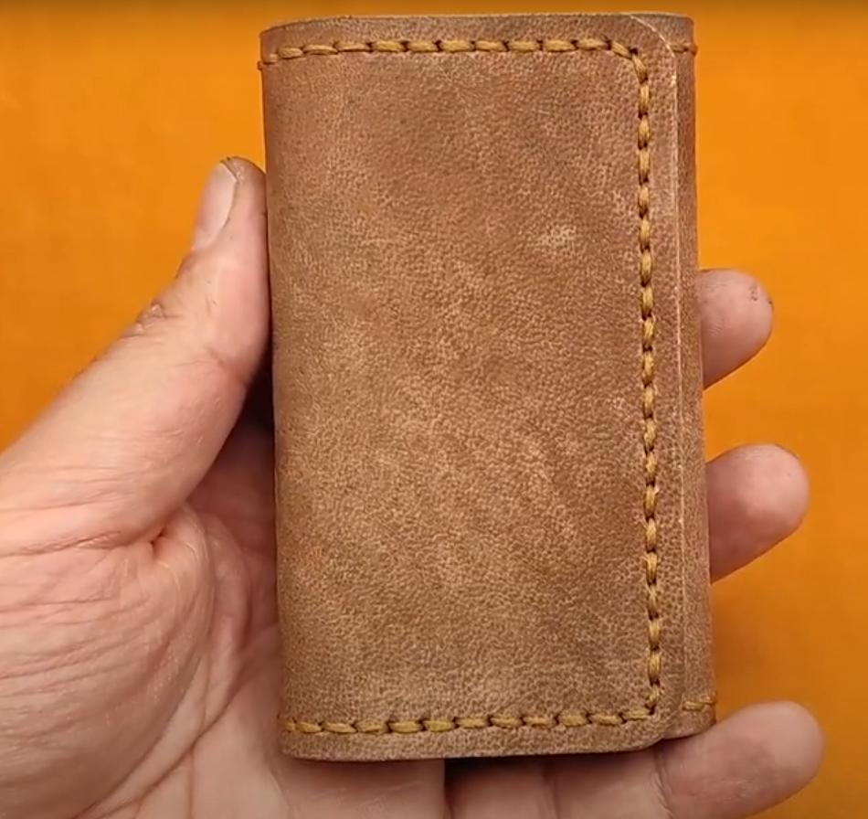 Выкройка кожаной ключницы